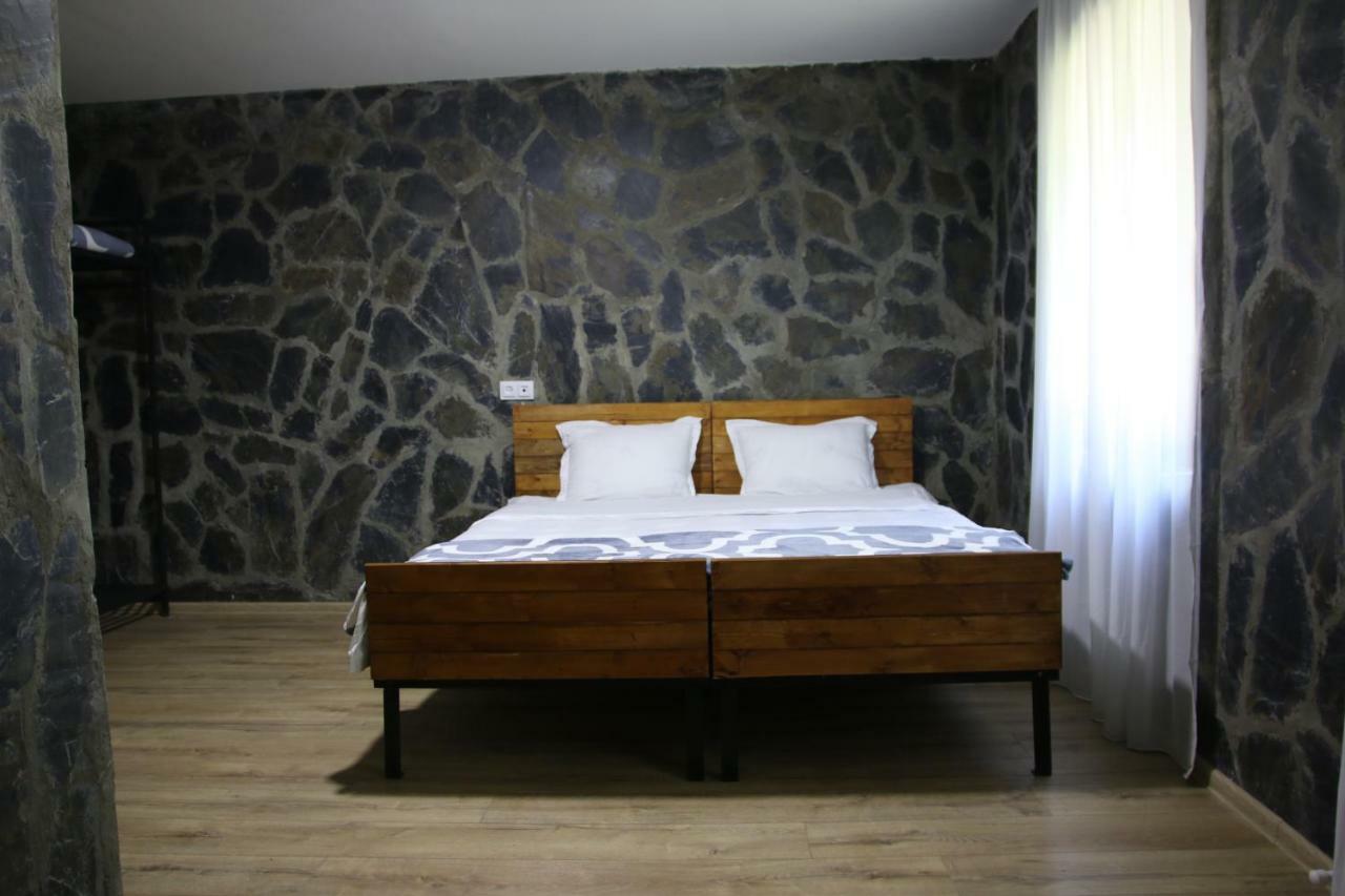 Hotel Complex Nabadi Omalo Εξωτερικό φωτογραφία