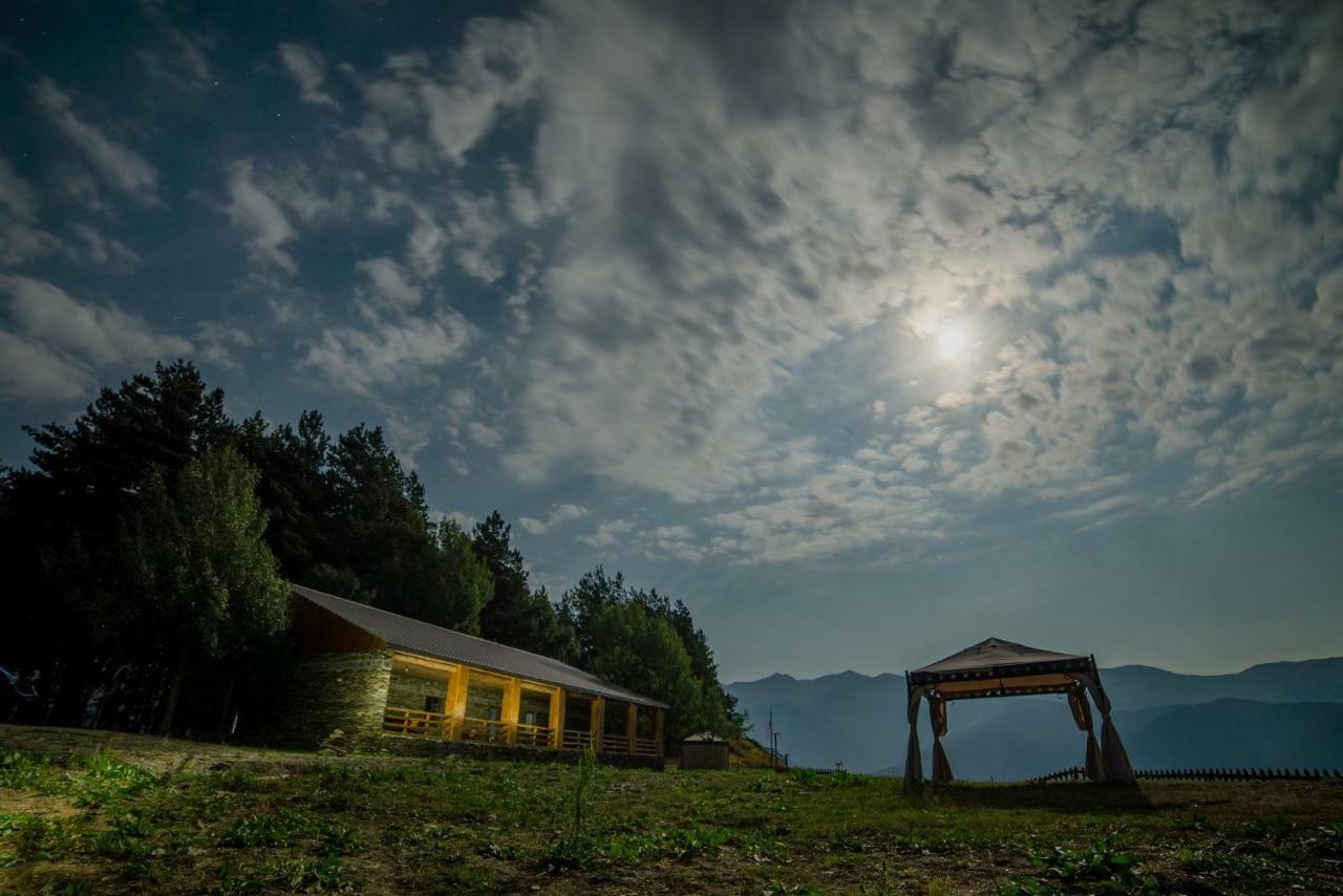 Hotel Complex Nabadi Omalo Εξωτερικό φωτογραφία