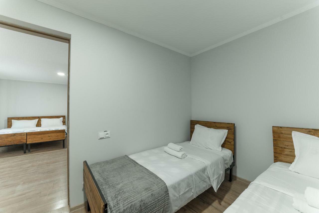 Hotel Complex Nabadi Omalo Εξωτερικό φωτογραφία